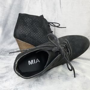 Lace Up Black Ankle Boots | Mia Shawna Women's Boots
